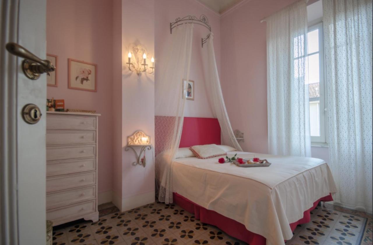 Il Sole Antico Bed and Breakfast Viareggio Eksteriør billede